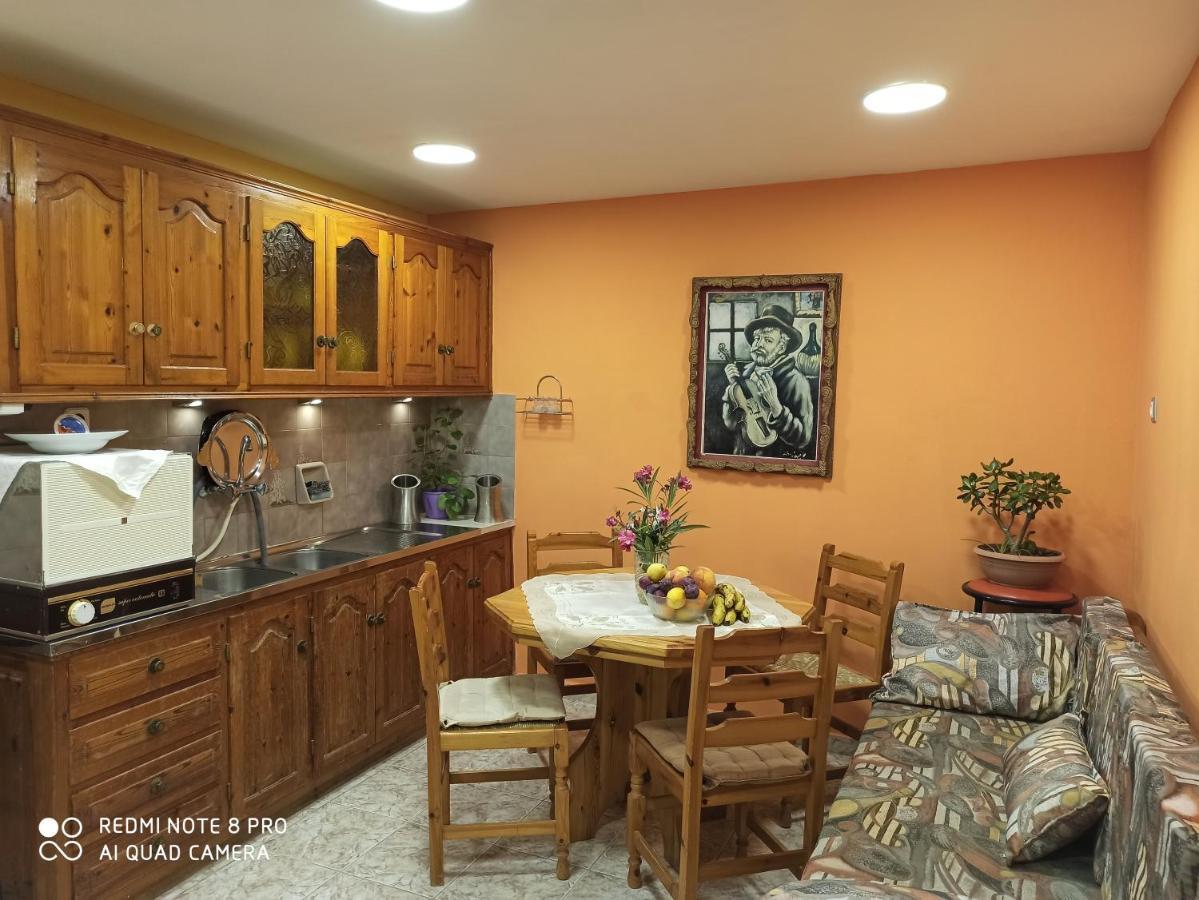 Aegina Town Traditional Lemon House Luaran gambar