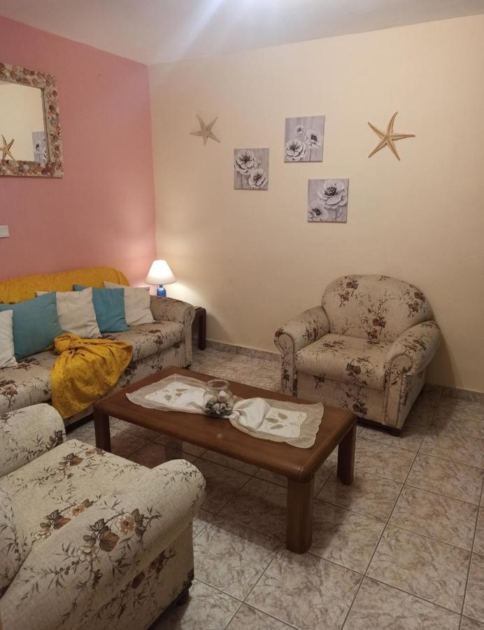 Aegina Town Traditional Lemon House Luaran gambar
